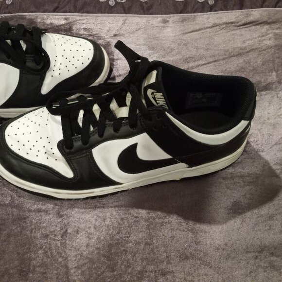 Nike dunk lows - Picture 1 of 3
